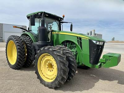 John Deere 8320R Tractor