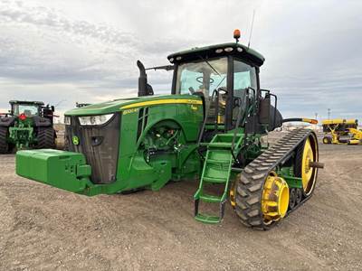 John Deere 8320RT Tractor