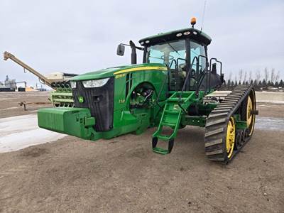John Deere 8335RT Tractor