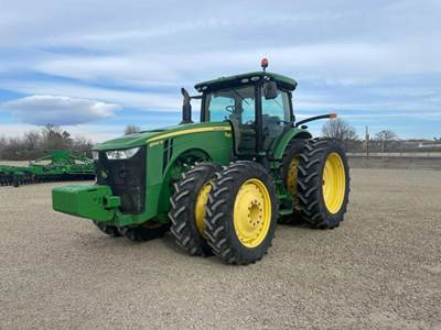 John Deere 8345R Tractor