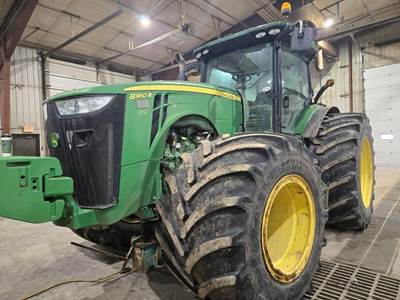 John Deere 8360R Tractor