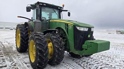 John Deere 8360R Tractor
