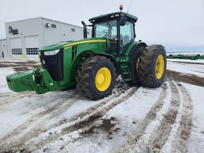 John Deere 8360R Tractor