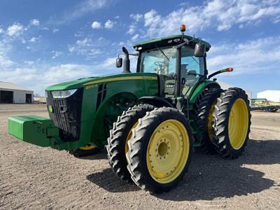 John Deere 8370R Tractor