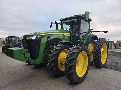 John Deere 8R 370 Tractor