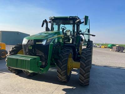 John Deere 8R 370 Tractor