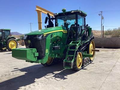 John Deere 8RT 370 Tractor