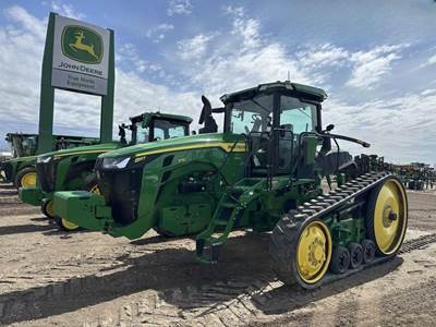 John Deere 8RT 370 Tractor