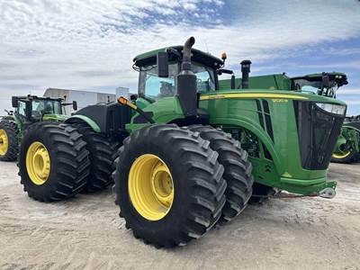 John Deere 9520R Tractor