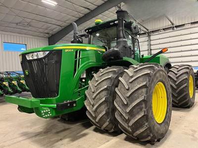 John Deere 9520R Tractor