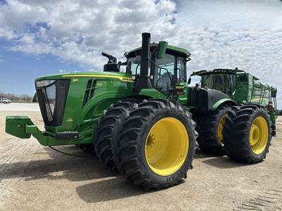 John Deere 9R 590 Tractor
