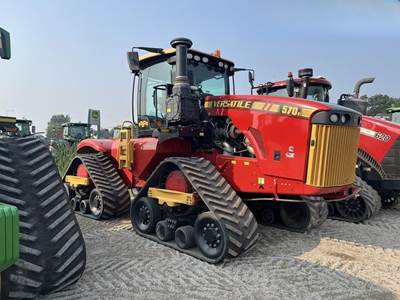 Versatile 570DT Tractor