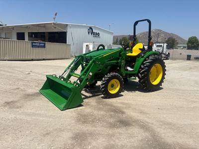 John Deere 4052R Tractor