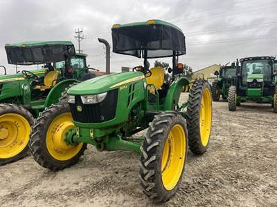 John Deere 5075E Tractor