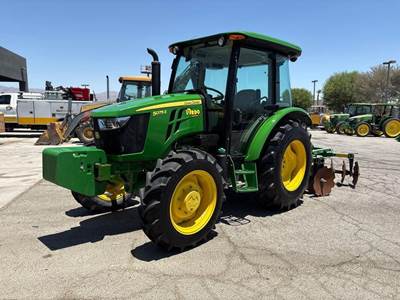 John Deere 5075E Tractor