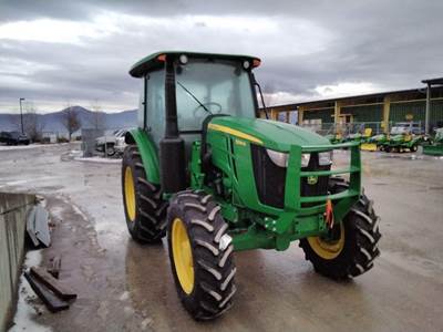 John Deere 5090E Tractor