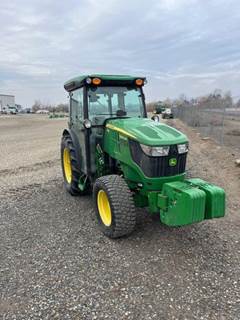 John Deere 5090GN MFWD Tractor - 90 HP