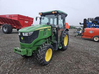 John Deere 5090GN MFWD Tractor - 90 HP