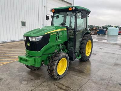 John Deere 5090GN Tractor - 90 HP