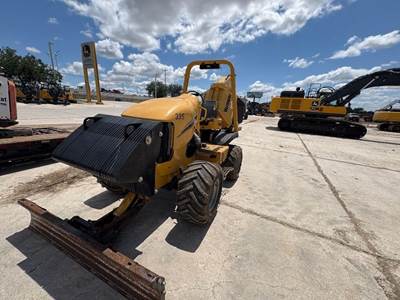 Vermeer RTX550 Trencher