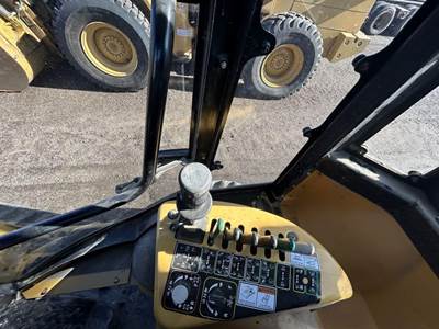 Vermeer RTX750 Trencher