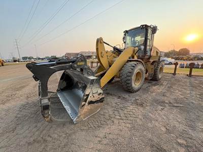 Caterpillar 926M Wheel Loader