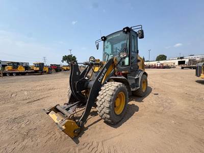 John Deere 244L Wheel Loader