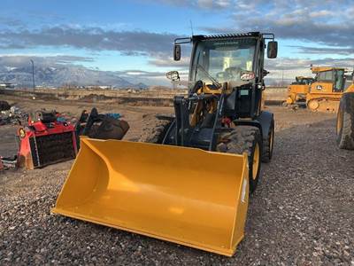 John Deere 304 G-TIER Wheel Loader