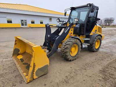 John Deere 304 G-TIER Wheel Loader