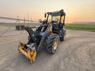 John Deere 304L Wheel Loader