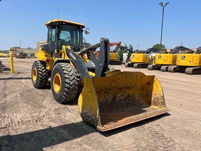John Deere 544 P-TIER Wheel Loader