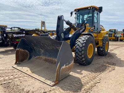 John Deere 544 P-TIER Wheel Loader