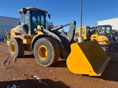 John Deere 544 P-TIER Wheel Loader