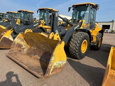 John Deere 544 P-TIER Wheel Loader
