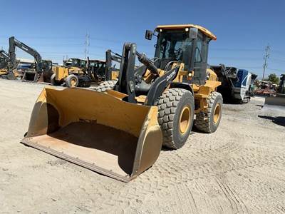 John Deere 544 P-TIER Wheel Loader