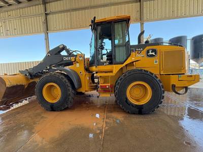 John Deere 544 P-TIER Wheel Loader