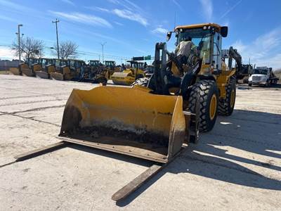 John Deere 544 P-TIER Wheel Loader