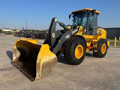 John Deere 544 P-TIER Wheel Loader