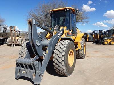 John Deere 544 P-TIER Wheel Loader