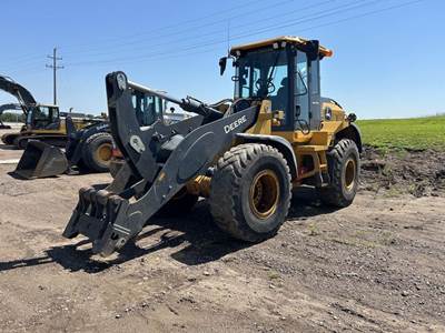 John Deere 544 P-TIER Wheel Loader