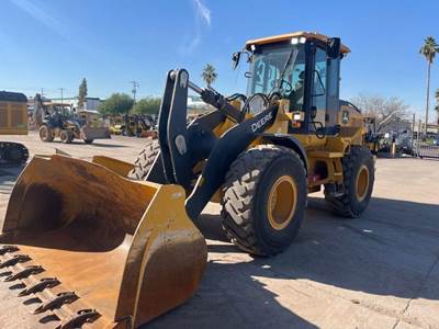 John Deere 544 P-TIER Wheel Loader