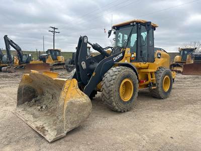 John Deere 544 P-TIER Wheel Loader