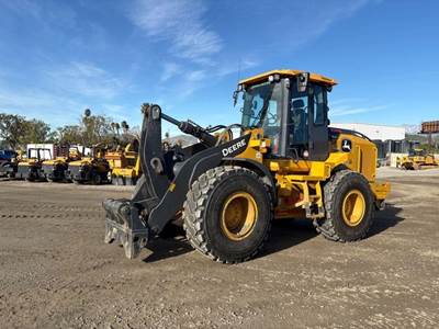 John Deere 544 P-TIER Wheel Loader