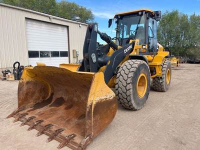 John Deere 544 P-TIER Wheel Loader