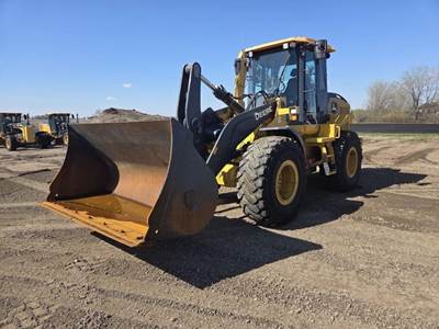John Deere 544 P-TIER Wheel Loader