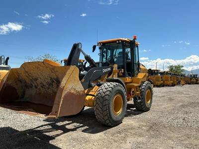 John Deere 544 P-TIER Wheel Loader