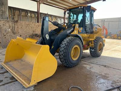 John Deere 544 P-TIER Wheel Loader
