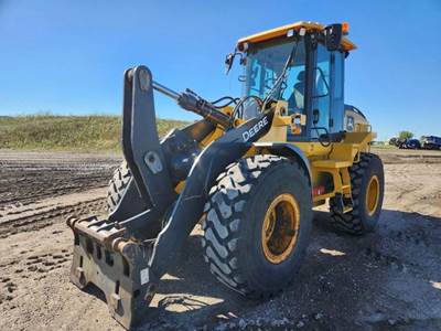 John Deere 544 P-TIER Wheel Loader