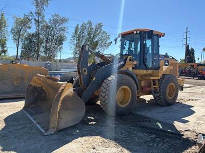 John Deere 544L Large Wheel Loader