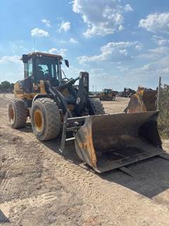 John Deere 624 P-Tier Wheel Loader